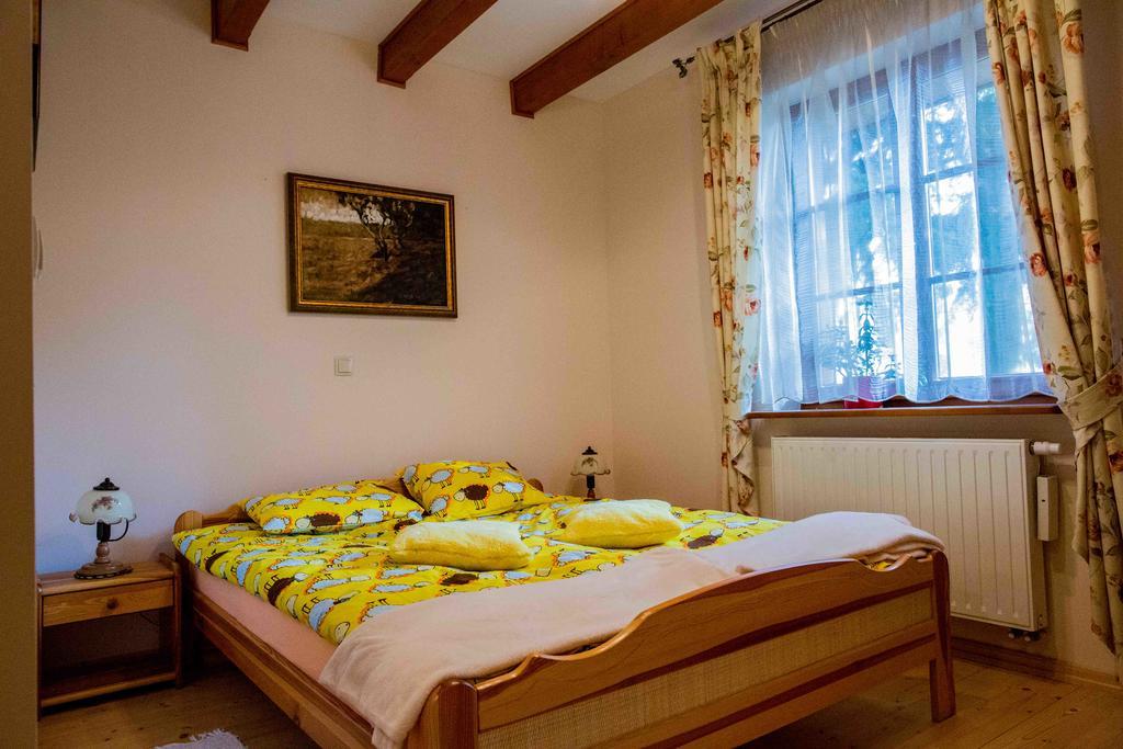 Willa nad Popradem Bed and Breakfast Piwniczna-Zdroj Exterior foto