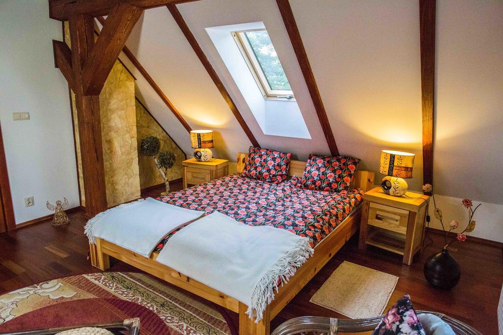 Willa nad Popradem Bed and Breakfast Piwniczna-Zdroj Exterior foto